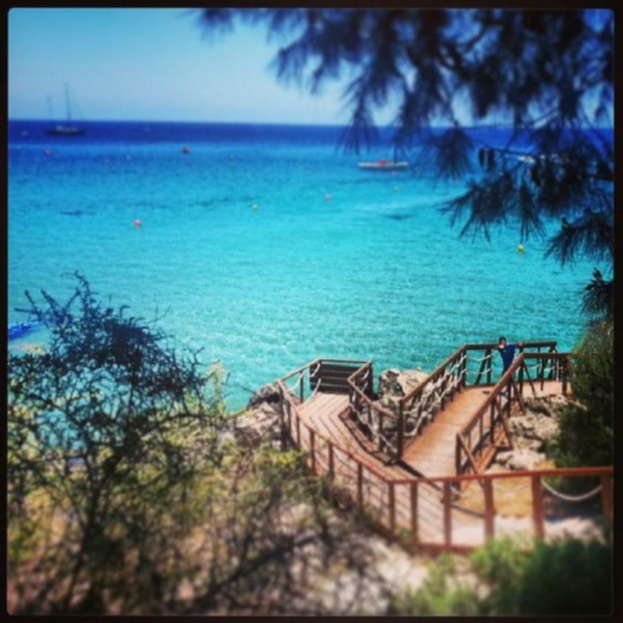 Konnos Hight Villa โปรทาราส ภายนอก รูปภาพ